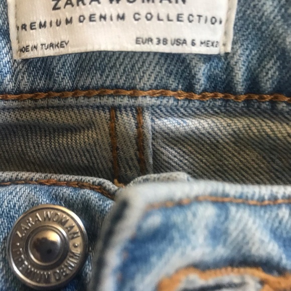 Zara Distressed Blue Jeans with Fringe - Picture 7 of 13